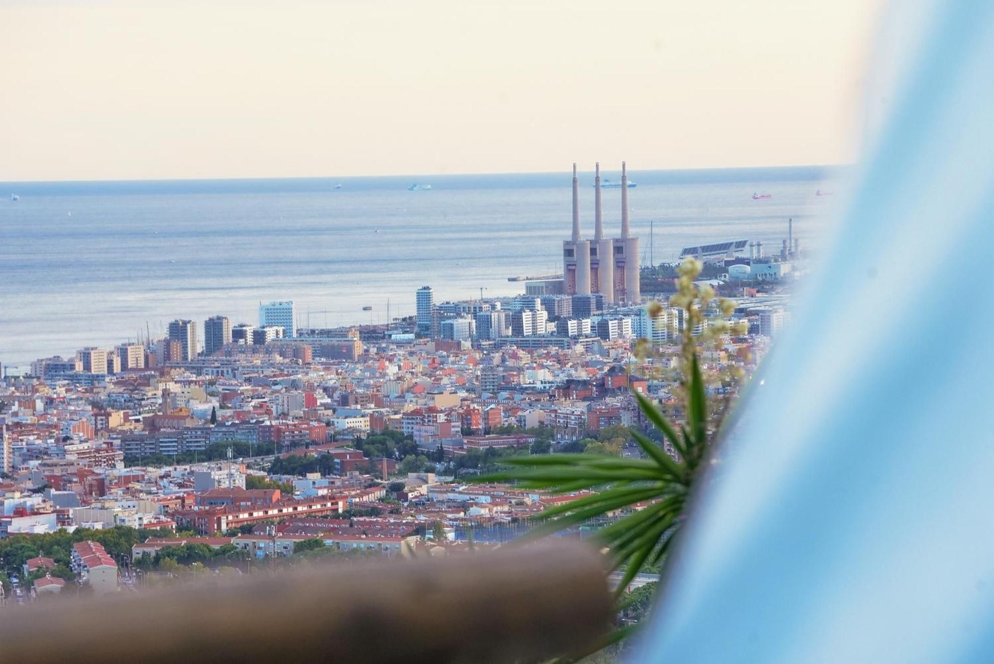 Aaa View Private Terrace Outdoor Heated Hot Tub Family Fun Vila Badalona Exterior foto