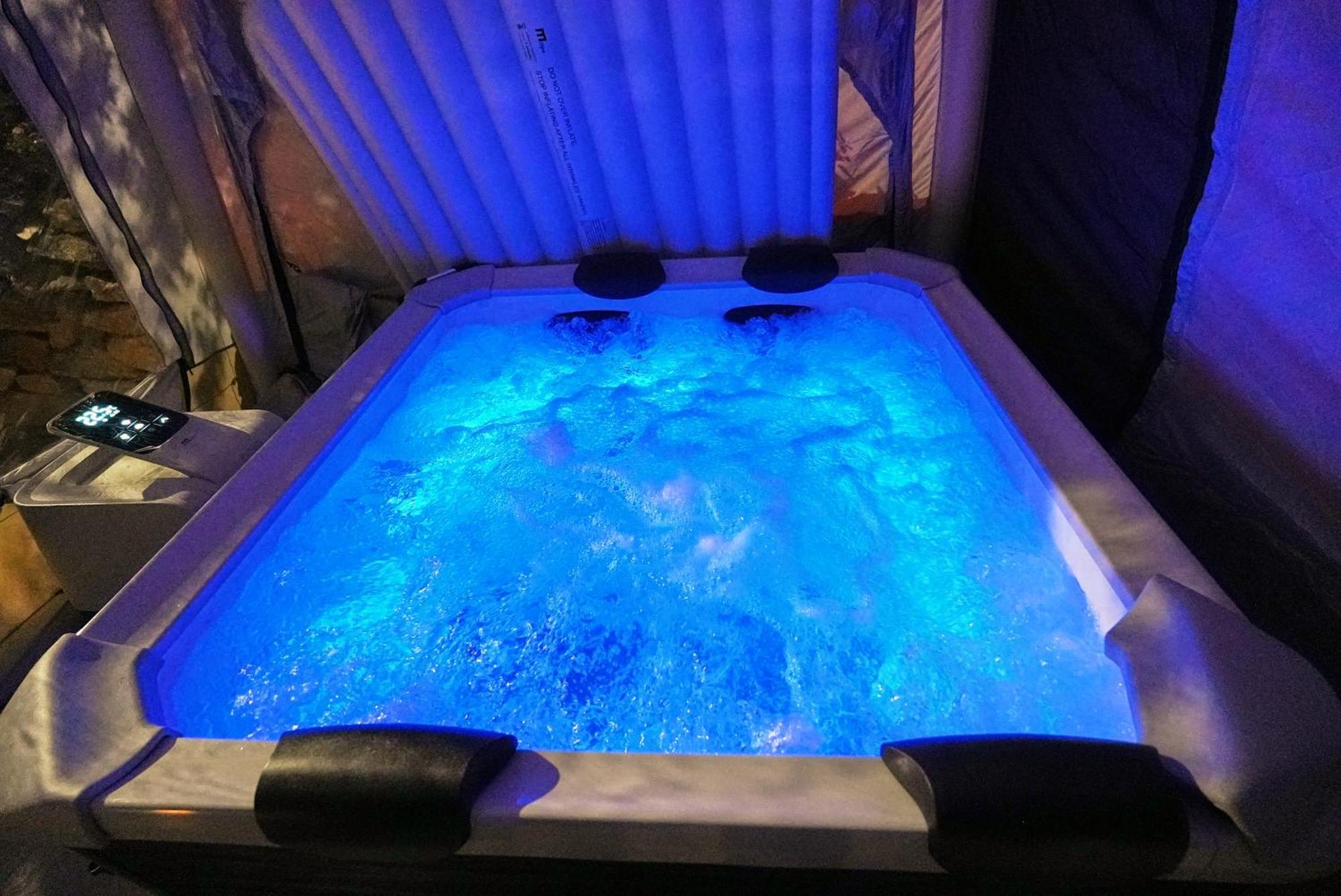 Aaa View Private Terrace Outdoor Heated Hot Tub Family Fun Vila Badalona Exterior foto