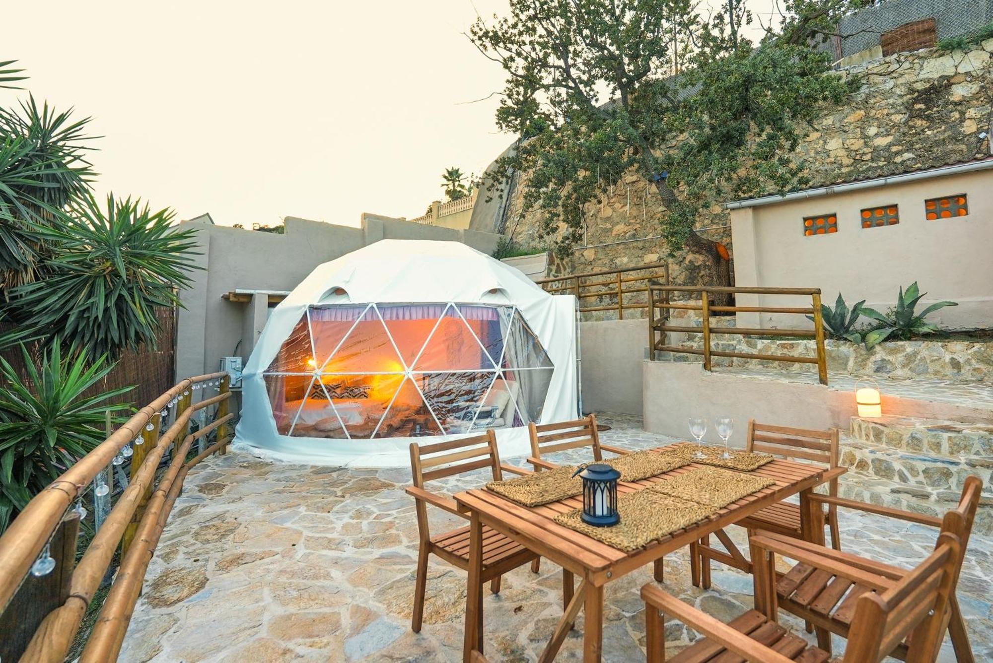 Aaa View Private Terrace Outdoor Heated Hot Tub Family Fun Vila Badalona Exterior foto